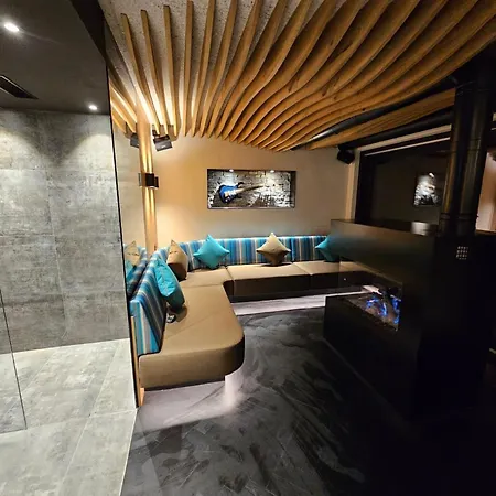 Dom wakacyjny In Zillertal Near Slopes & Whirlpool *