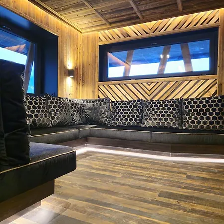 In Zillertal Near Slopes & Whirlpool Vakantiehuis Aschau Im Zillertal