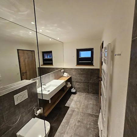 In Zillertal Near Slopes & Whirlpool *