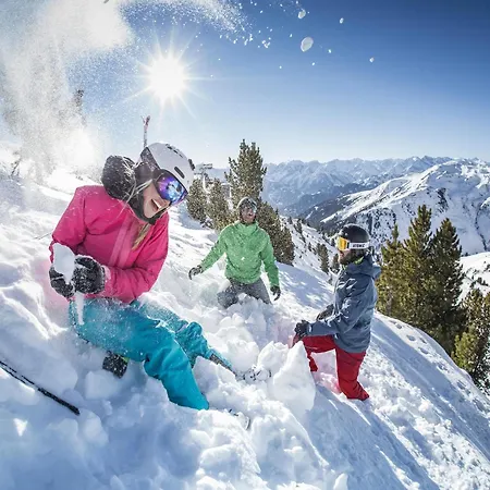 Casa vacanze In Zillertal Near Slopes & Whirlpool